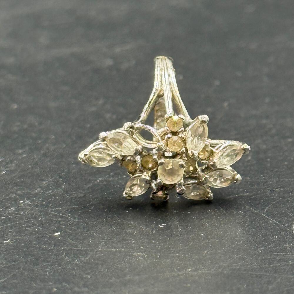 Vintage Style Marquise Cut Stone Cluster Set Ring Silver Tone